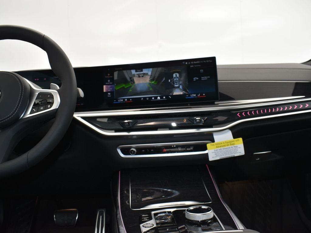 new 2026 BMW X7 car, priced at $100,165