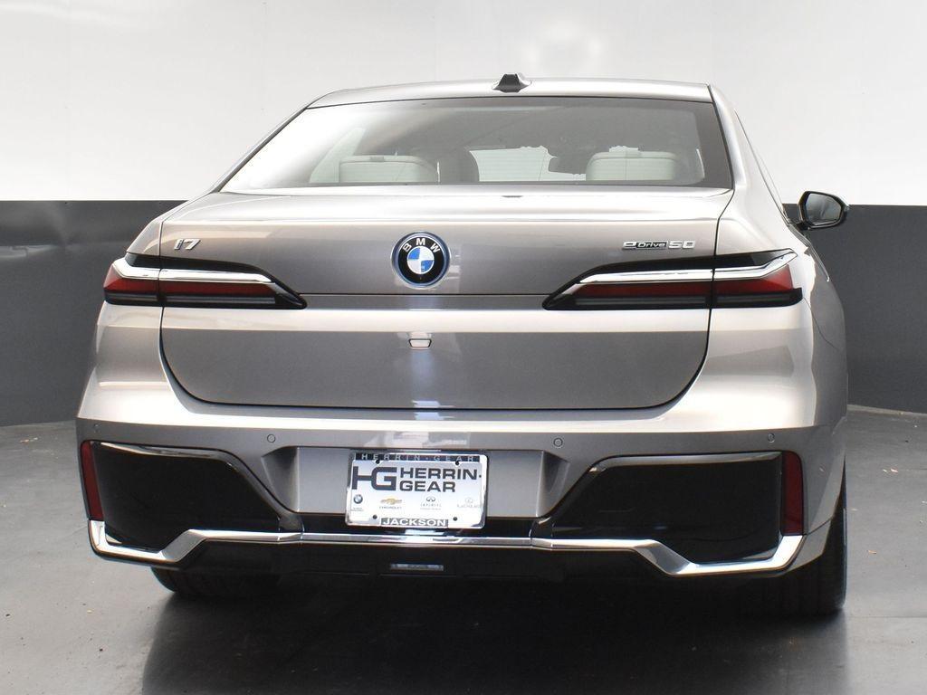 new 2025 BMW i7 car, priced at $119,805