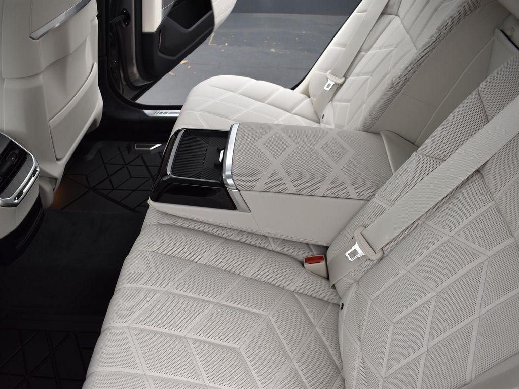 new 2025 BMW i7 car, priced at $119,805
