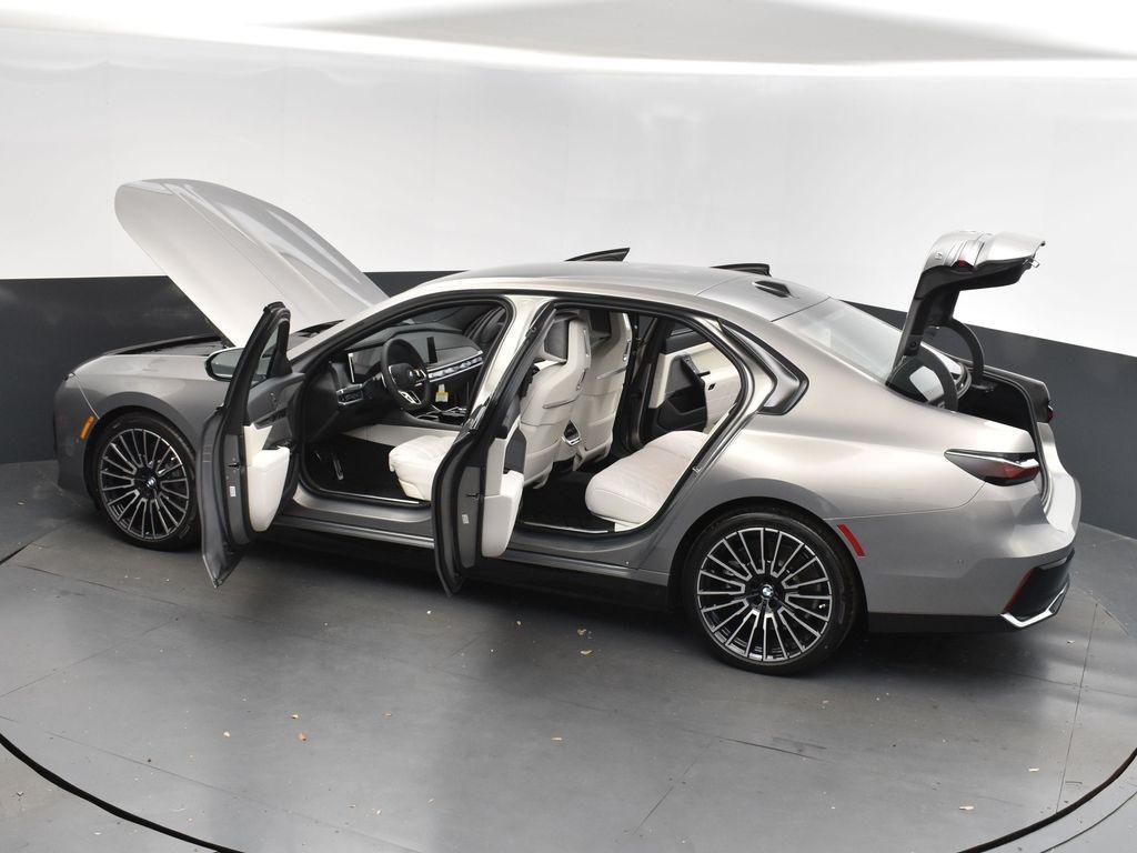 new 2025 BMW i7 car, priced at $119,805