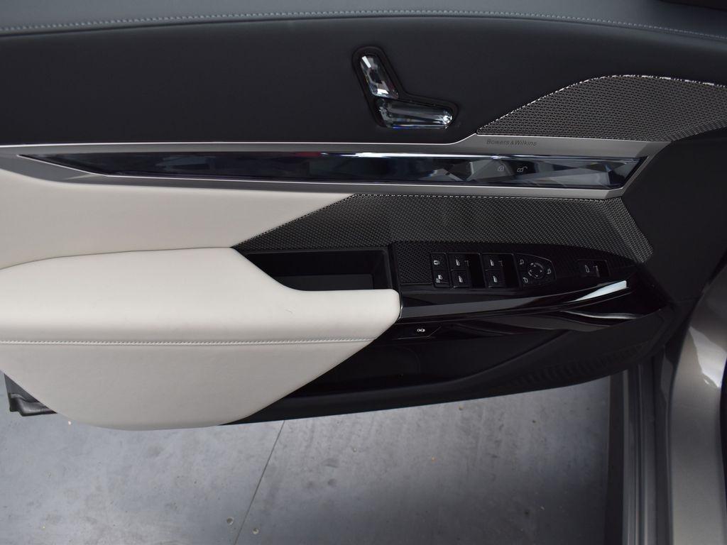 new 2025 BMW i7 car, priced at $119,805