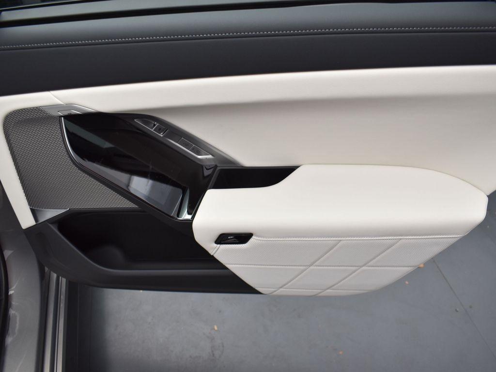 new 2025 BMW i7 car, priced at $119,805