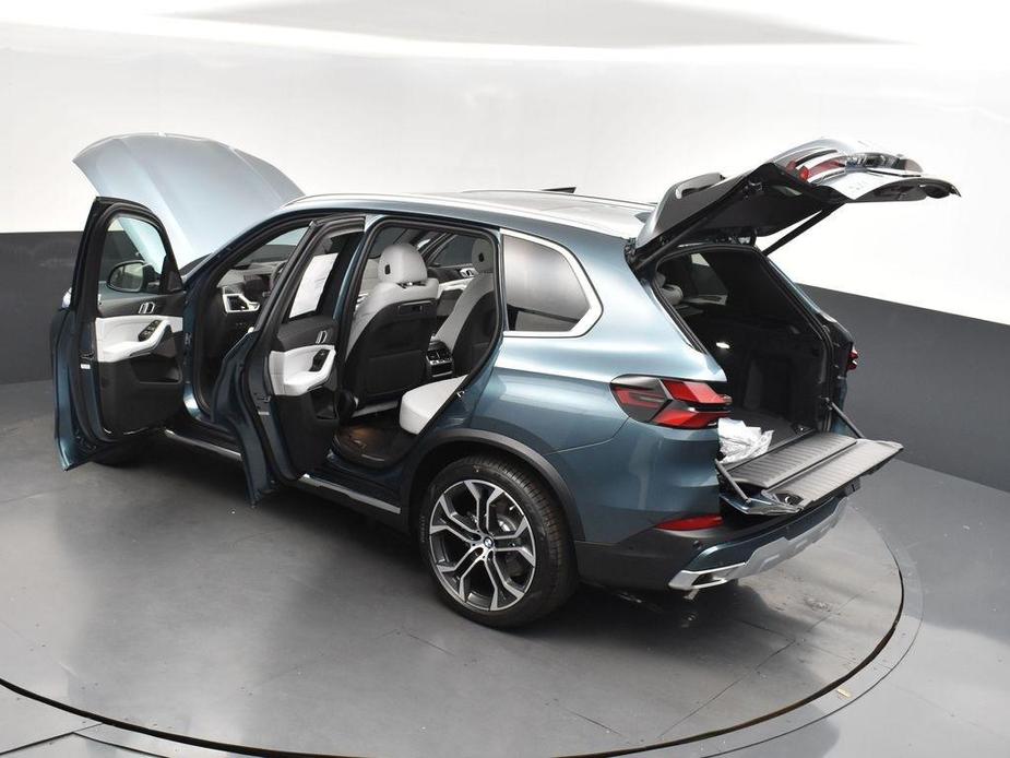 new 2025 BMW X5 car, priced at $71,940