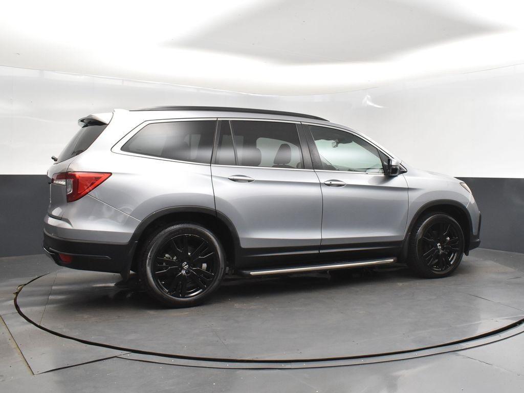 used 2022 Honda Pilot car, priced at $29,000