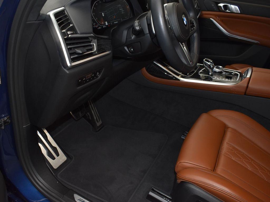 used 2022 BMW X7 car, priced at $60,000