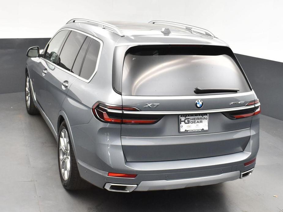 new 2025 BMW X7 car, priced at $95,720