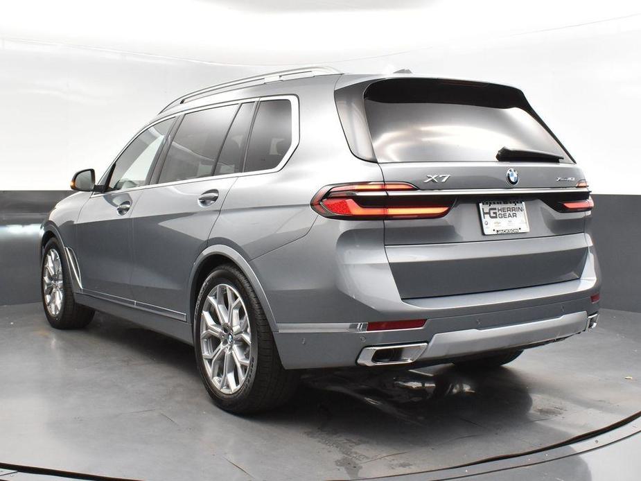 new 2025 BMW X7 car, priced at $95,720