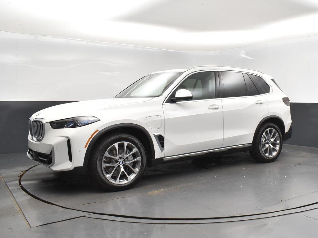 new 2026 BMW X5 PHEV car, priced at $81,475