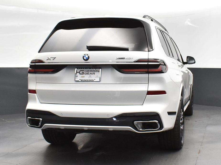 new 2025 BMW X7 car, priced at $100,350