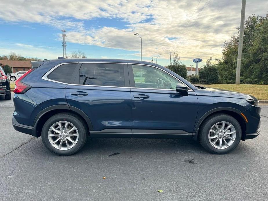 new 2025 Honda CR-V car, priced at $32,450