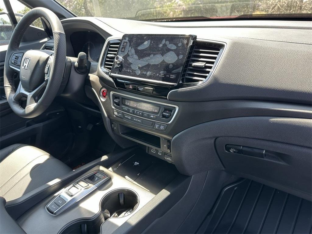 new 2025 Honda Ridgeline car, priced at $44,335