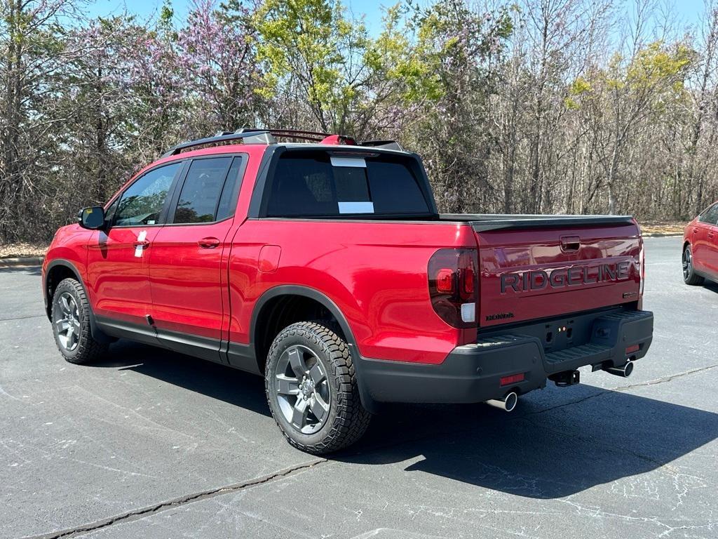 new 2025 Honda Ridgeline car, priced at $44,335