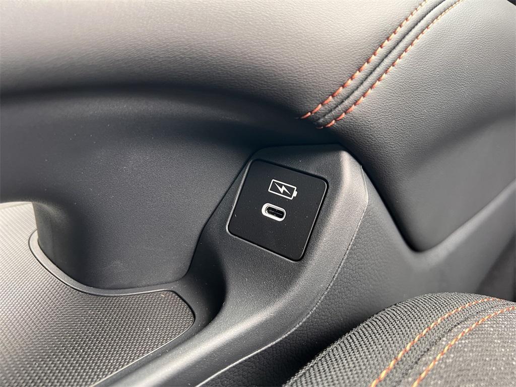 new 2025 Honda HR-V car, priced at $28,850