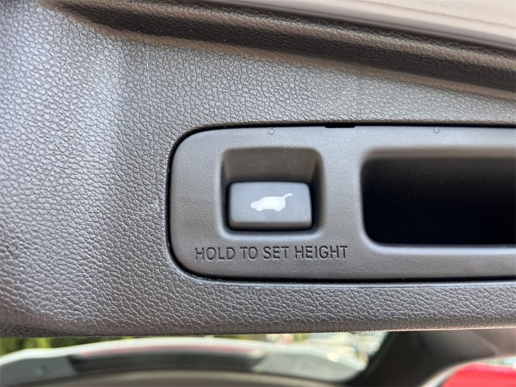 used 2022 Honda CR-V car, priced at $28,750