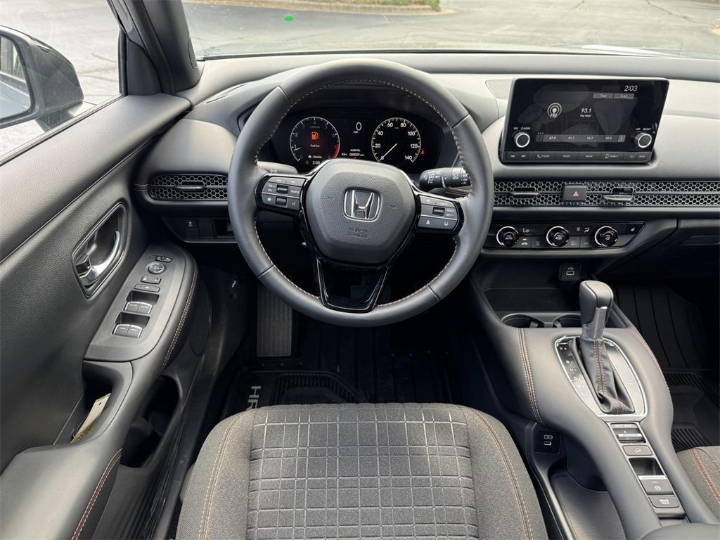 new 2025 Honda HR-V car, priced at $28,850