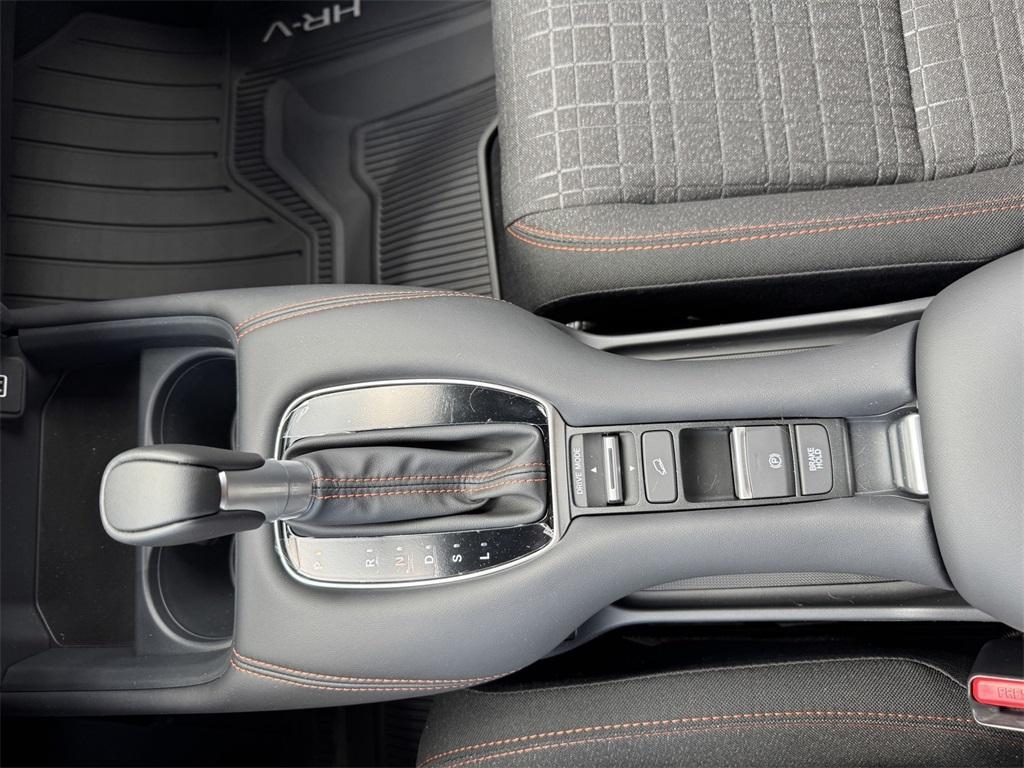 new 2025 Honda HR-V car, priced at $28,850