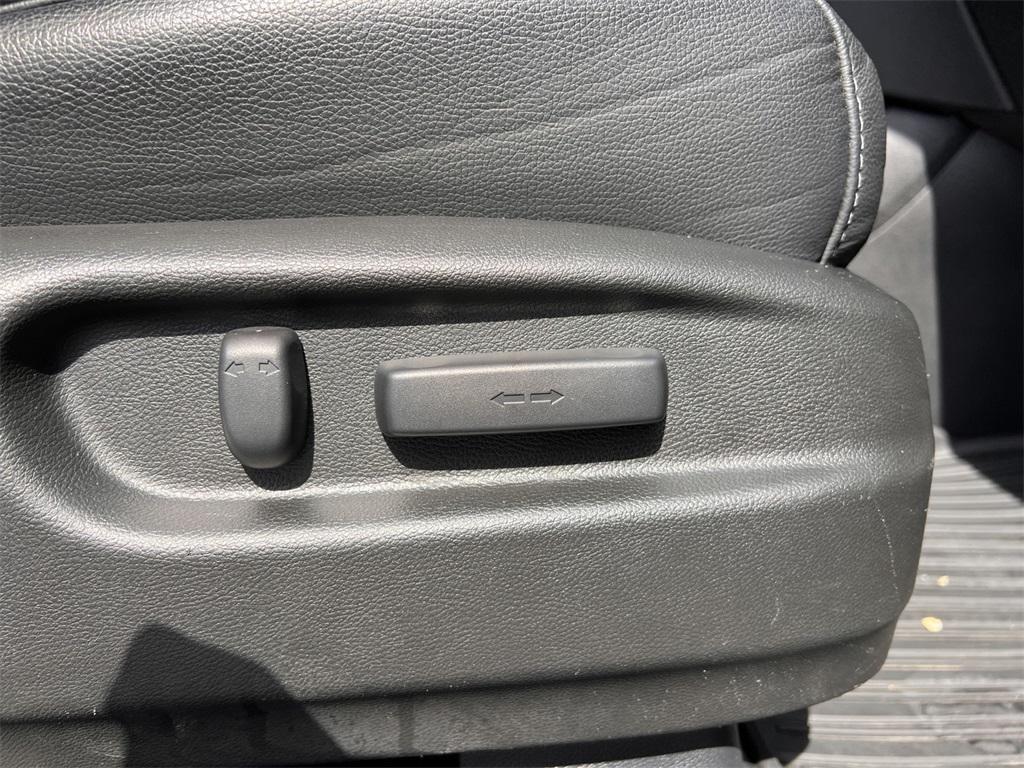 used 2019 Honda Pilot car, priced at $18,250