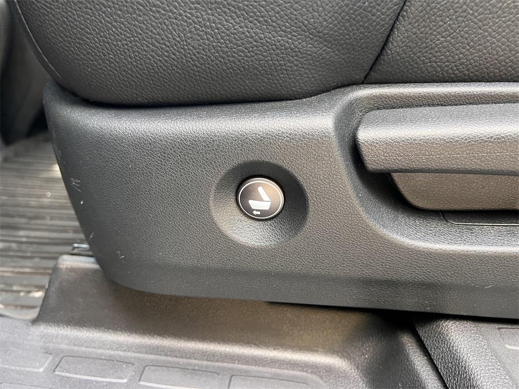 used 2019 Honda Pilot car, priced at $18,250