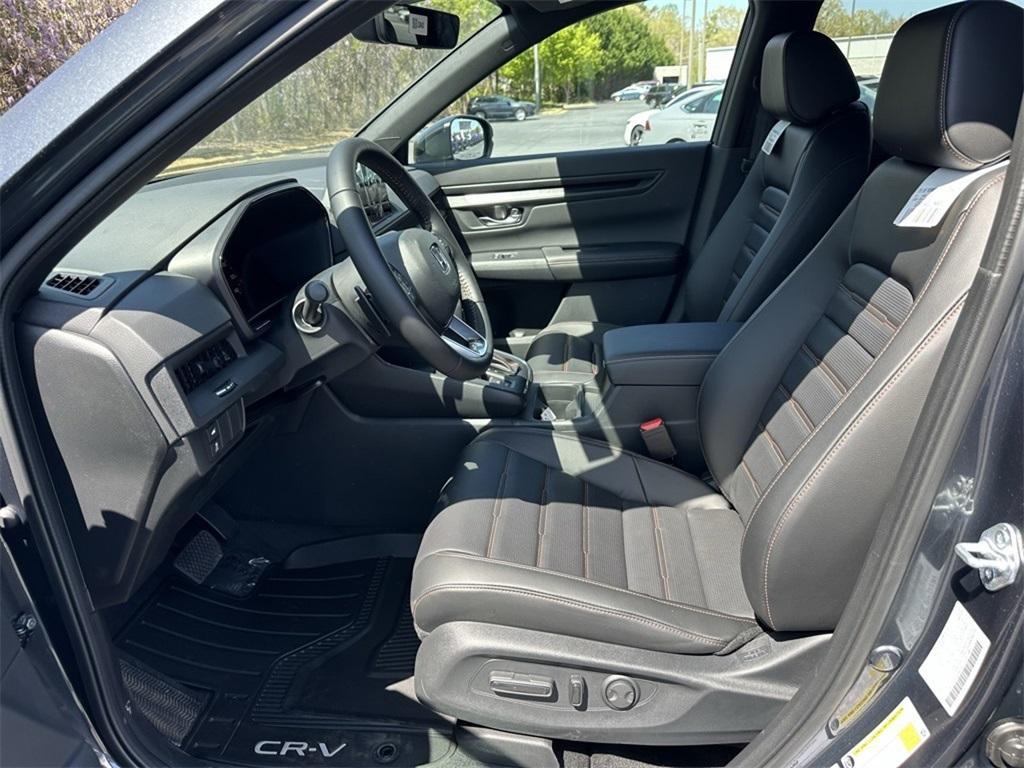 new 2025 Honda CR-V Hybrid car, priced at $37,545