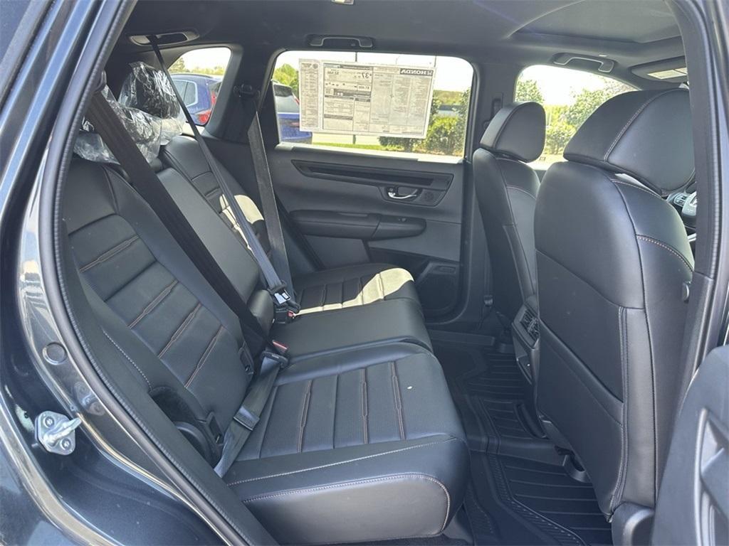 new 2025 Honda CR-V Hybrid car, priced at $37,545