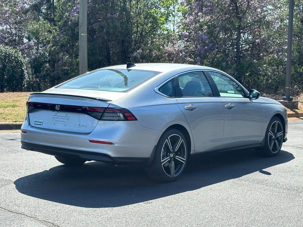 new 2025 Honda Accord Hybrid car, priced at $32,305