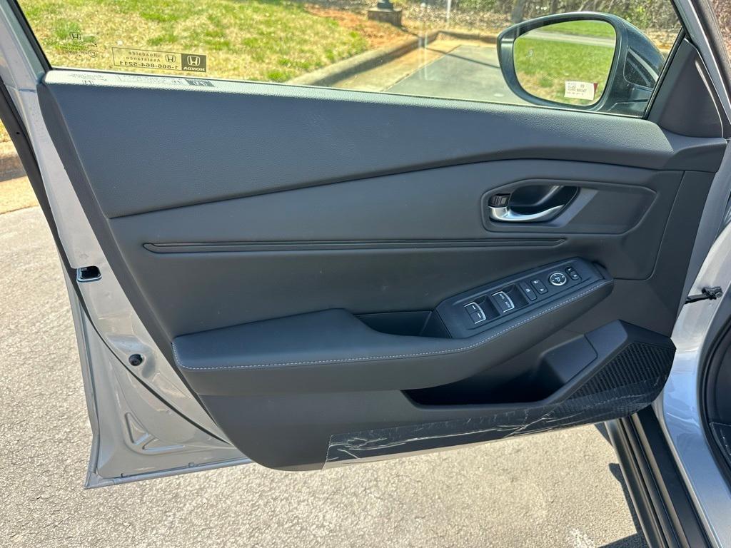 new 2025 Honda Accord Hybrid car, priced at $32,305