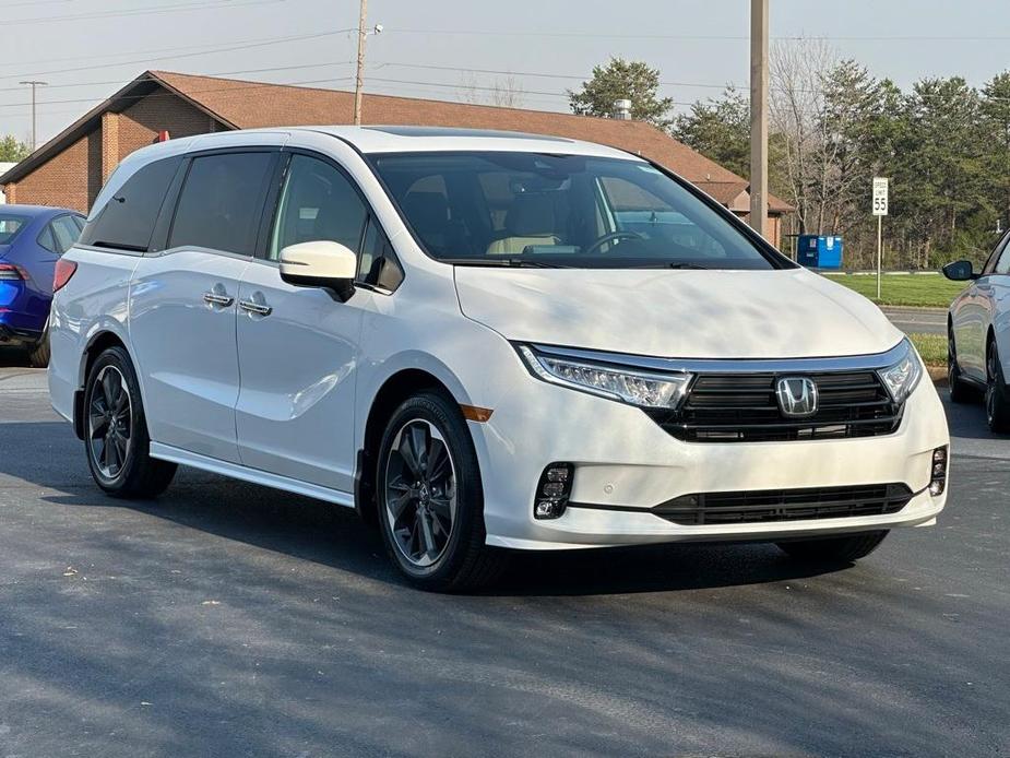 new 2024 Honda Odyssey car, priced at $48,220