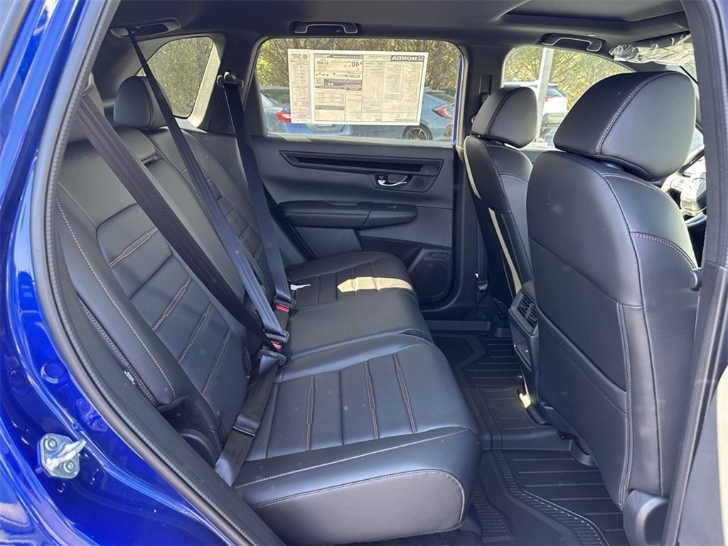 new 2025 Honda CR-V Hybrid car, priced at $36,500