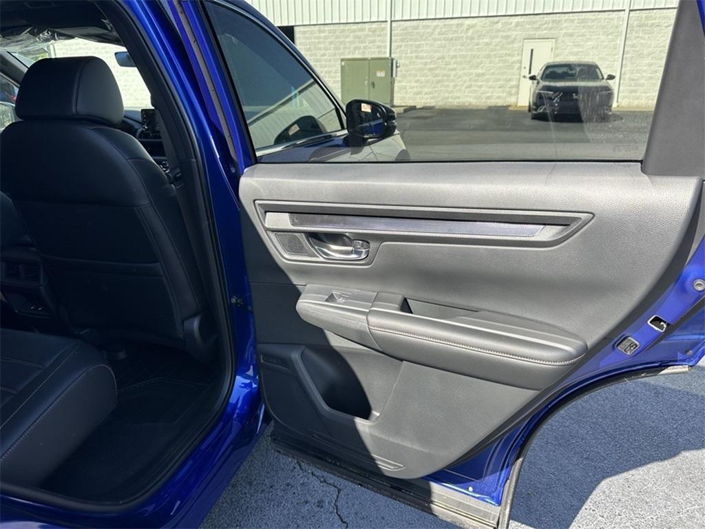 new 2025 Honda CR-V Hybrid car, priced at $36,500