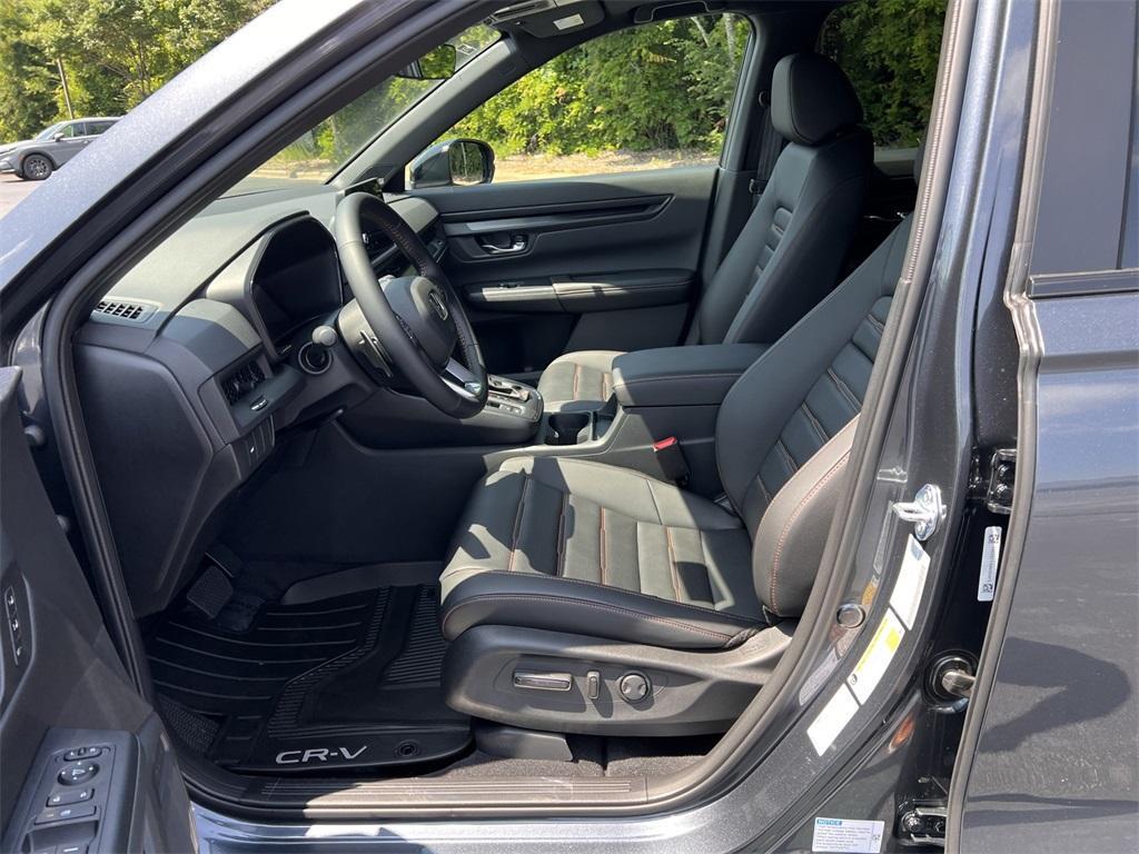 new 2026 Honda CR-V Hybrid car, priced at $38,620