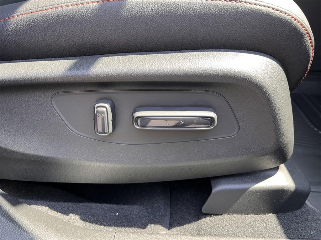 new 2026 Honda CR-V Hybrid car, priced at $38,620