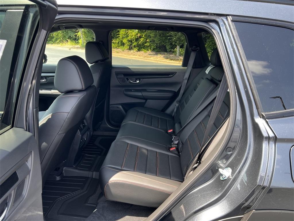 new 2026 Honda CR-V Hybrid car, priced at $38,620