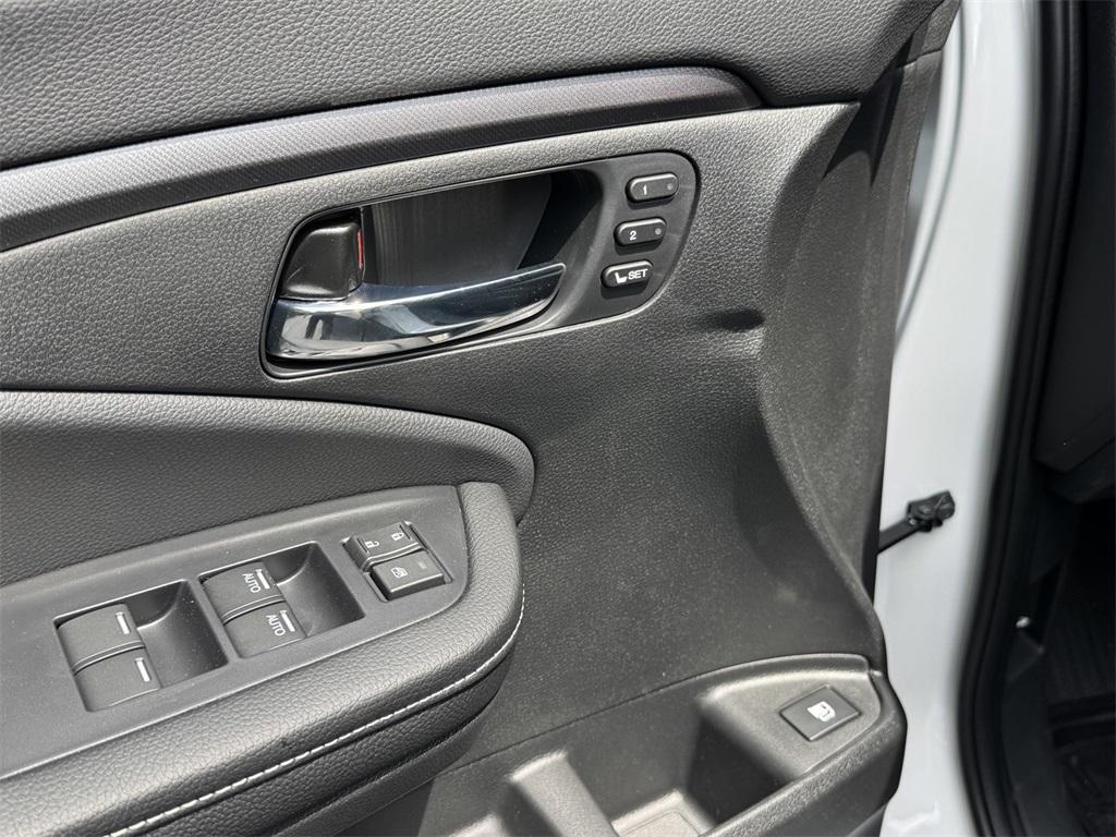 new 2025 Honda Ridgeline car, priced at $39,885