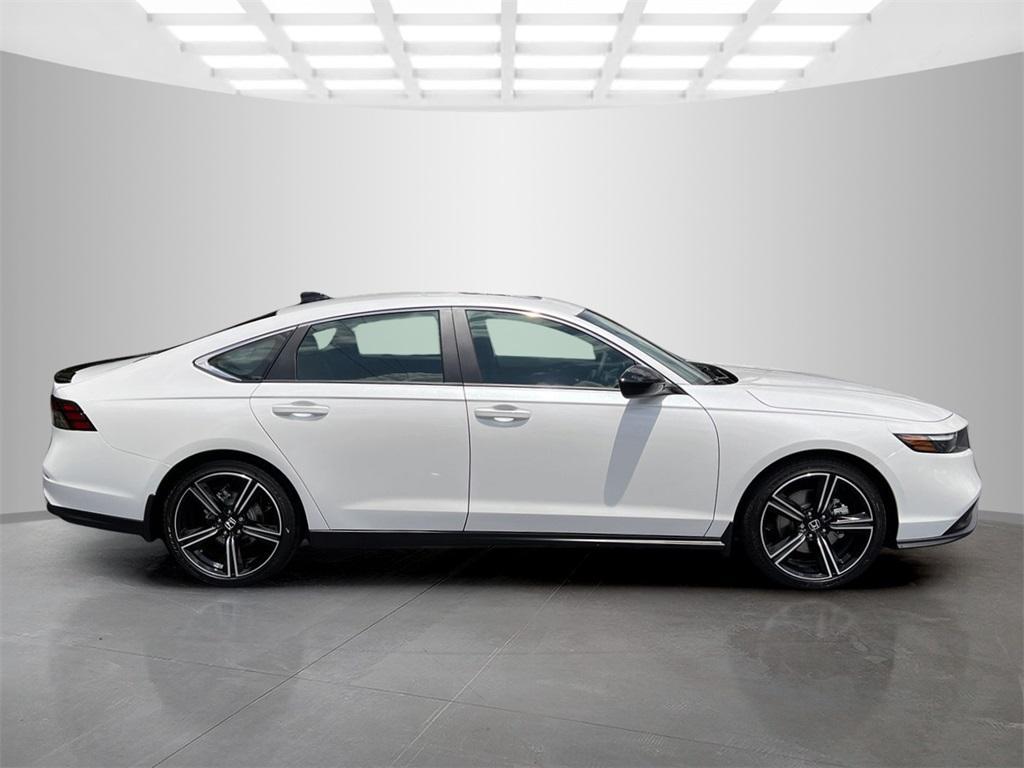 new 2025 Honda Accord Hybrid car, priced at $32,260