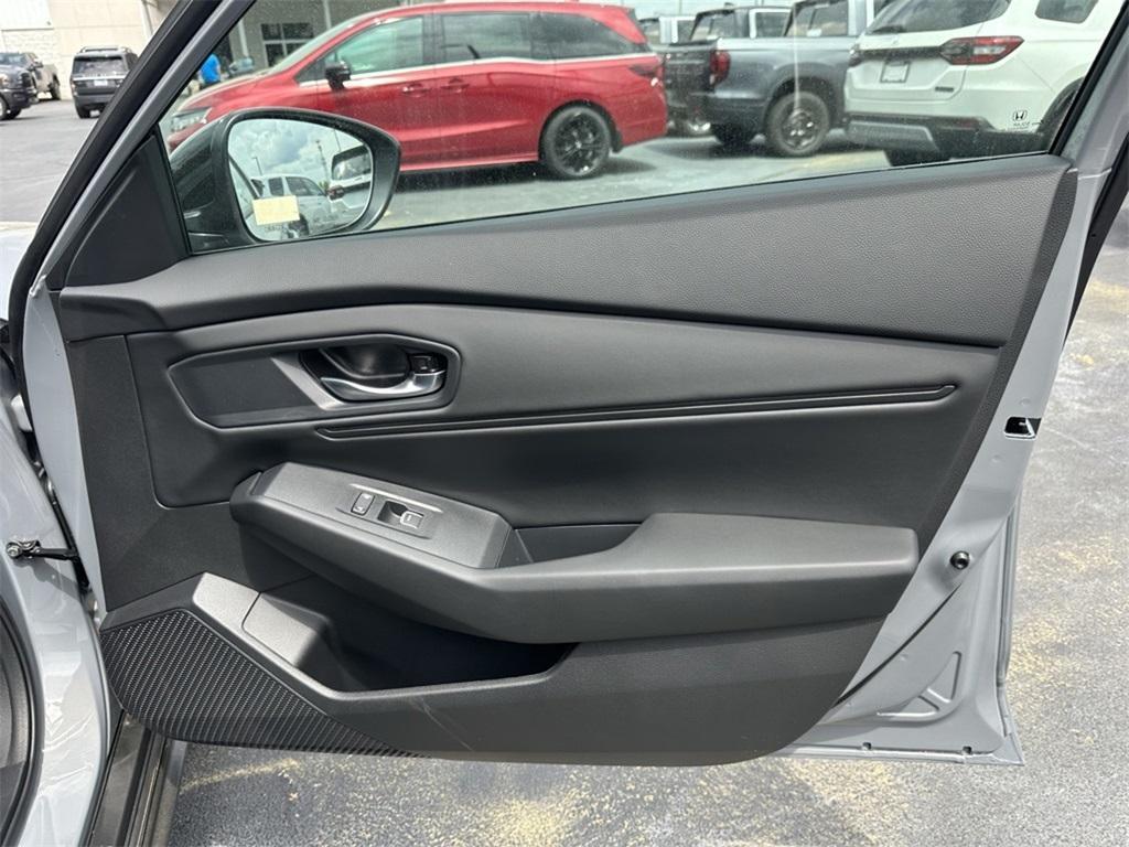 new 2025 Honda Accord car, priced at $29,665