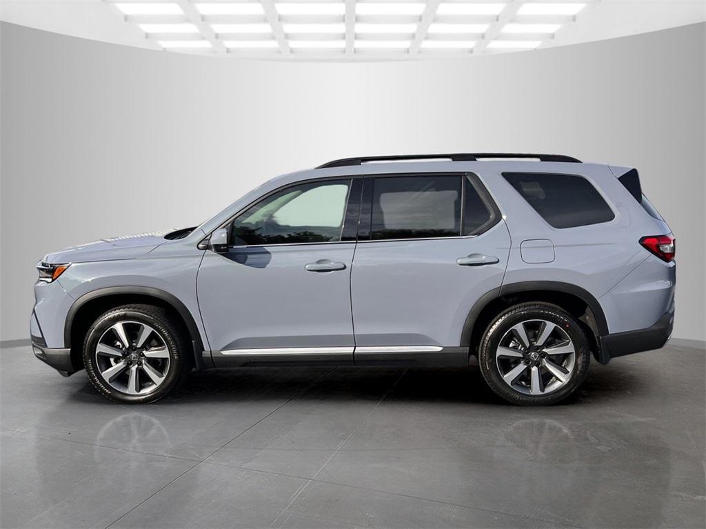 new 2025 Honda Pilot car, priced at $49,225