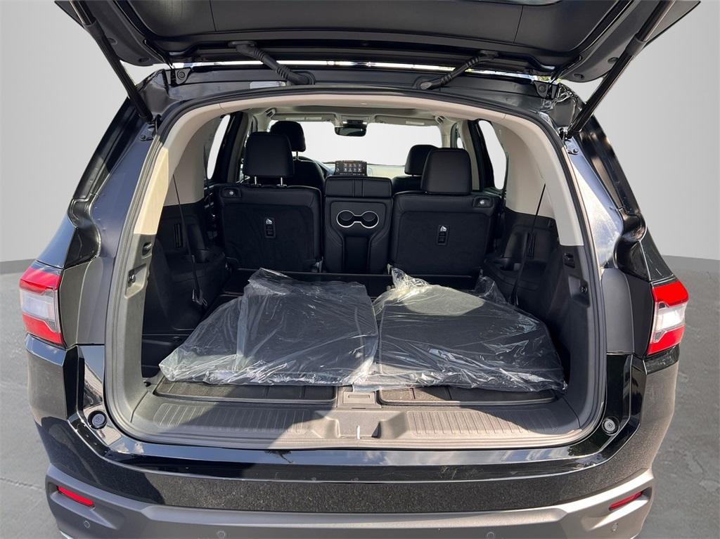 used 2025 Honda Pilot car, priced at $46,500
