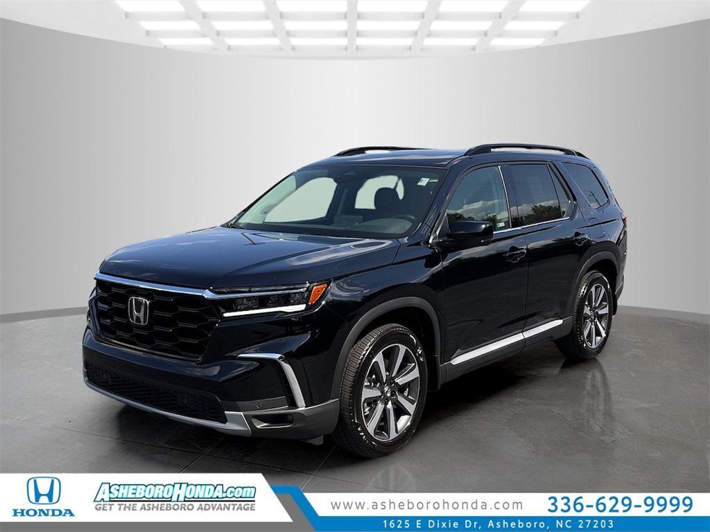 used 2025 Honda Pilot car, priced at $46,500
