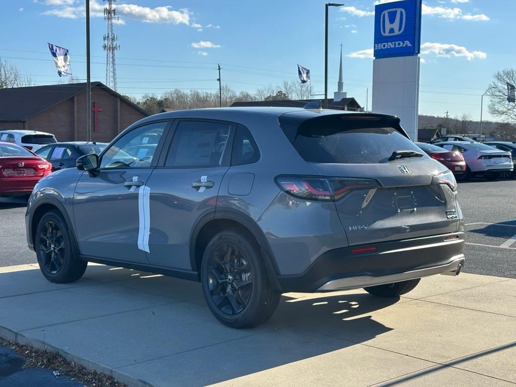 new 2025 Honda HR-V car, priced at $27,055