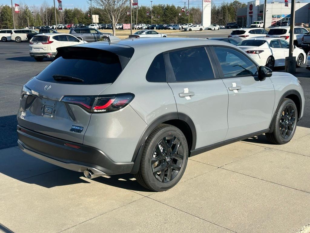 new 2025 Honda HR-V car, priced at $27,055