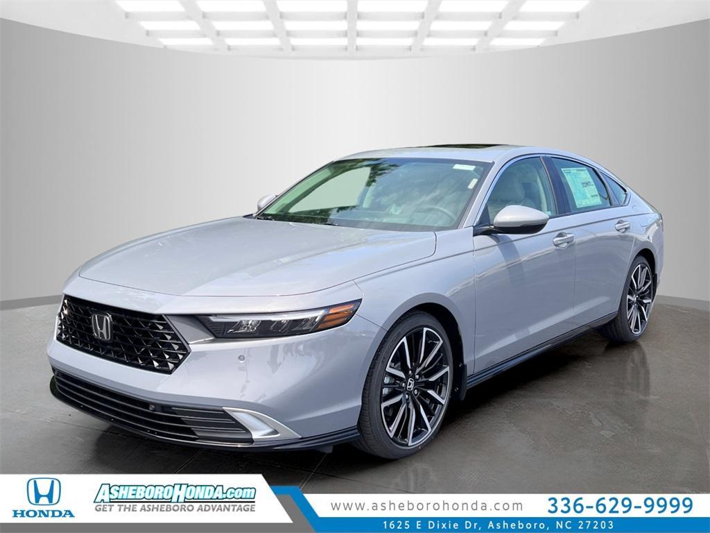 new 2025 Honda Accord Hybrid car, priced at $38,405