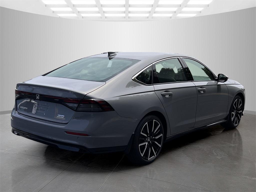 new 2025 Honda Accord Hybrid car, priced at $38,405