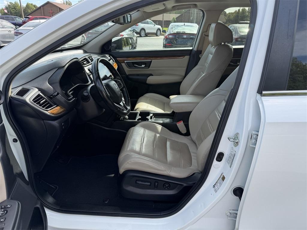 used 2018 Honda CR-V car, priced at $19,000