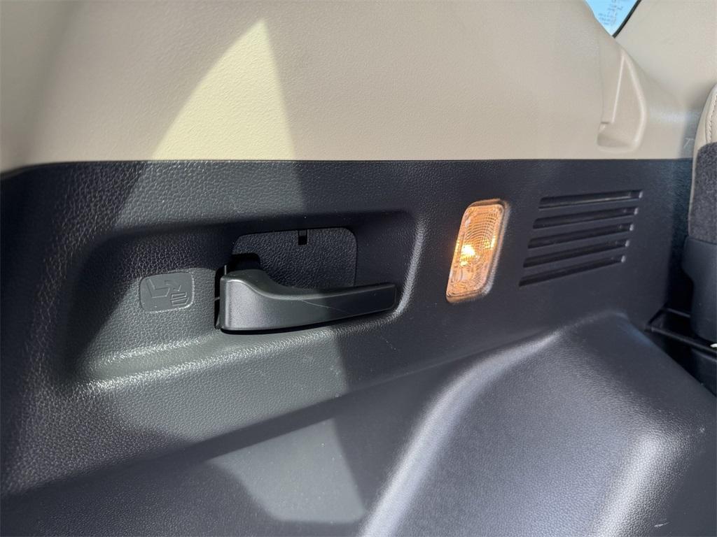 used 2018 Honda CR-V car, priced at $19,000