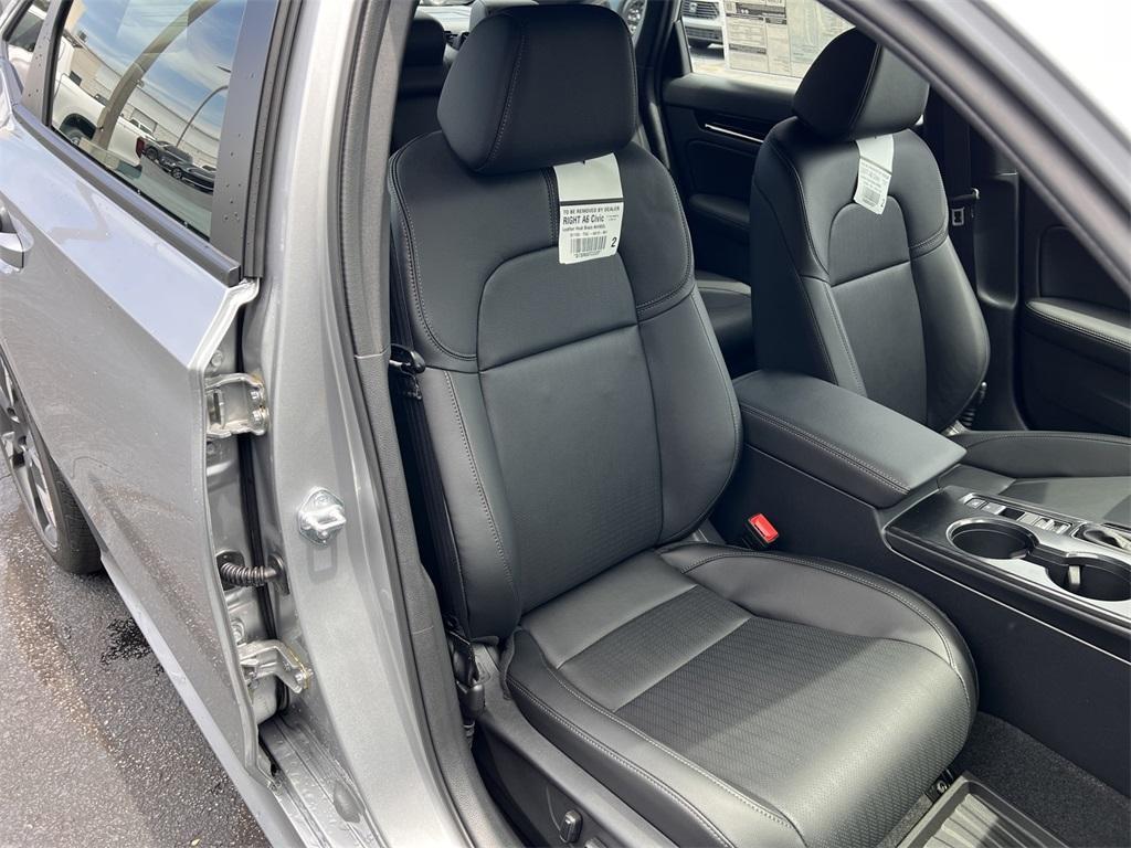 new 2025 Honda Civic Hybrid car, priced at $30,600