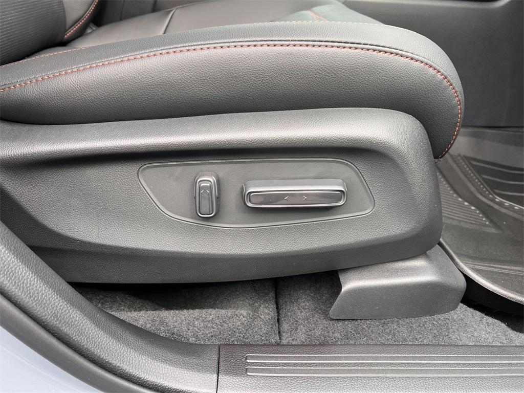 new 2025 Honda CR-V Hybrid car, priced at $36,500