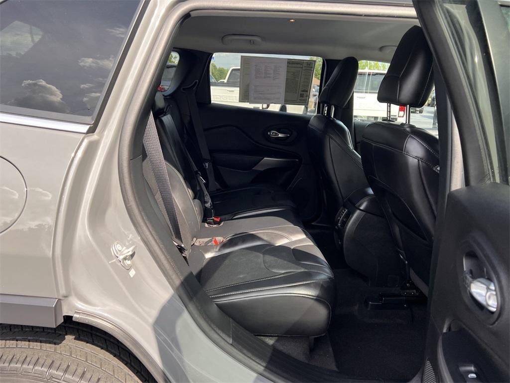 used 2021 Jeep Cherokee car, priced at $20,250