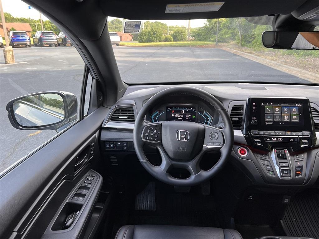 used 2024 Honda Odyssey car, priced at $40,500