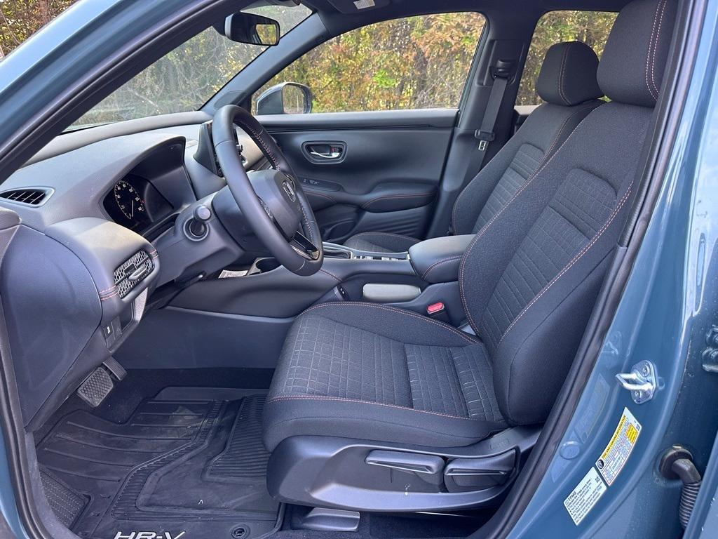 new 2025 Honda HR-V car, priced at $27,350
