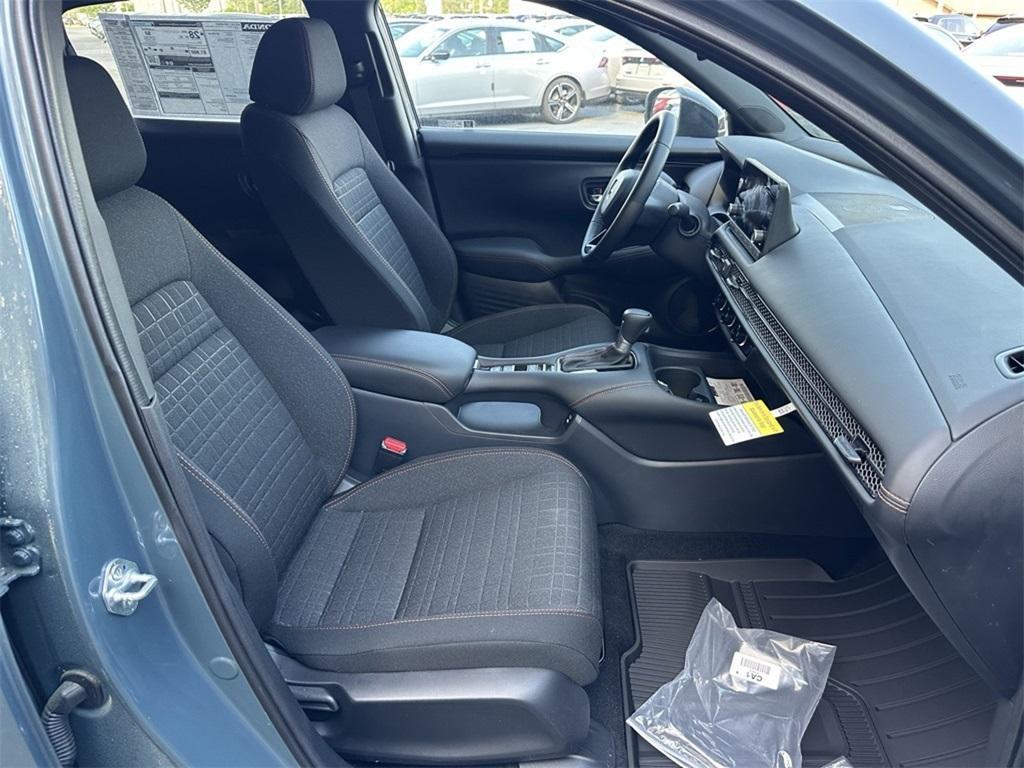new 2025 Honda HR-V car, priced at $27,350